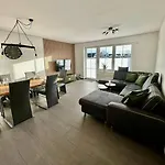 Stilvoll Eingerichtetes Ferienhaus In Ruhiger Lage